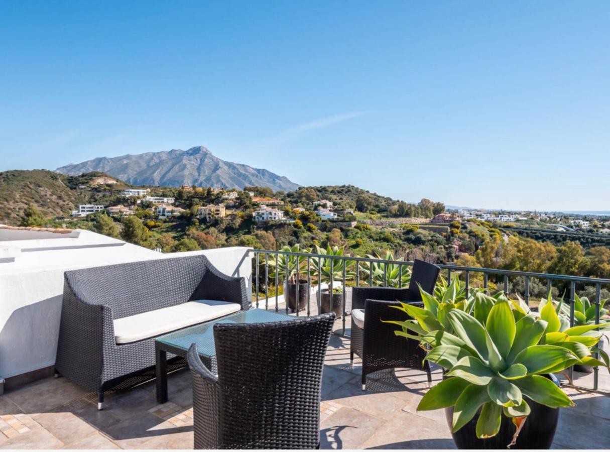 Luxury 3 Bedroom House At La Quinta Golf Course Ocean And Mountain View Benahavis Ngoại thất bức ảnh